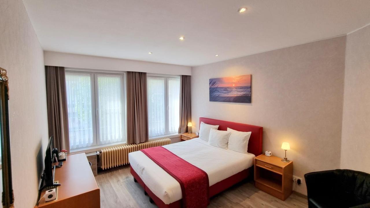 Hotel Cardiff Oostende Bagian luar foto