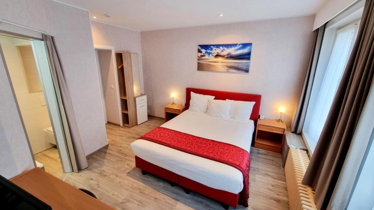 Hotel Cardiff Oostende Bagian luar foto