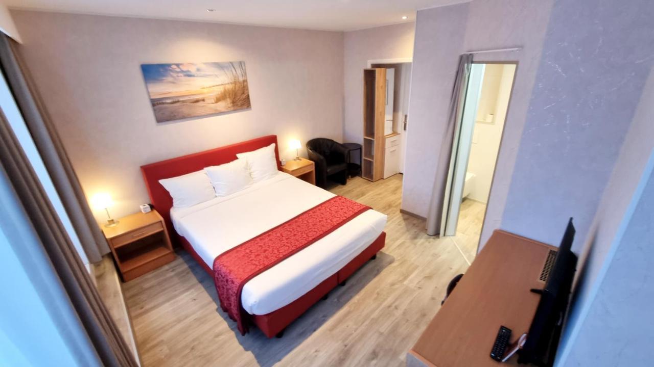 Hotel Cardiff Oostende Bagian luar foto