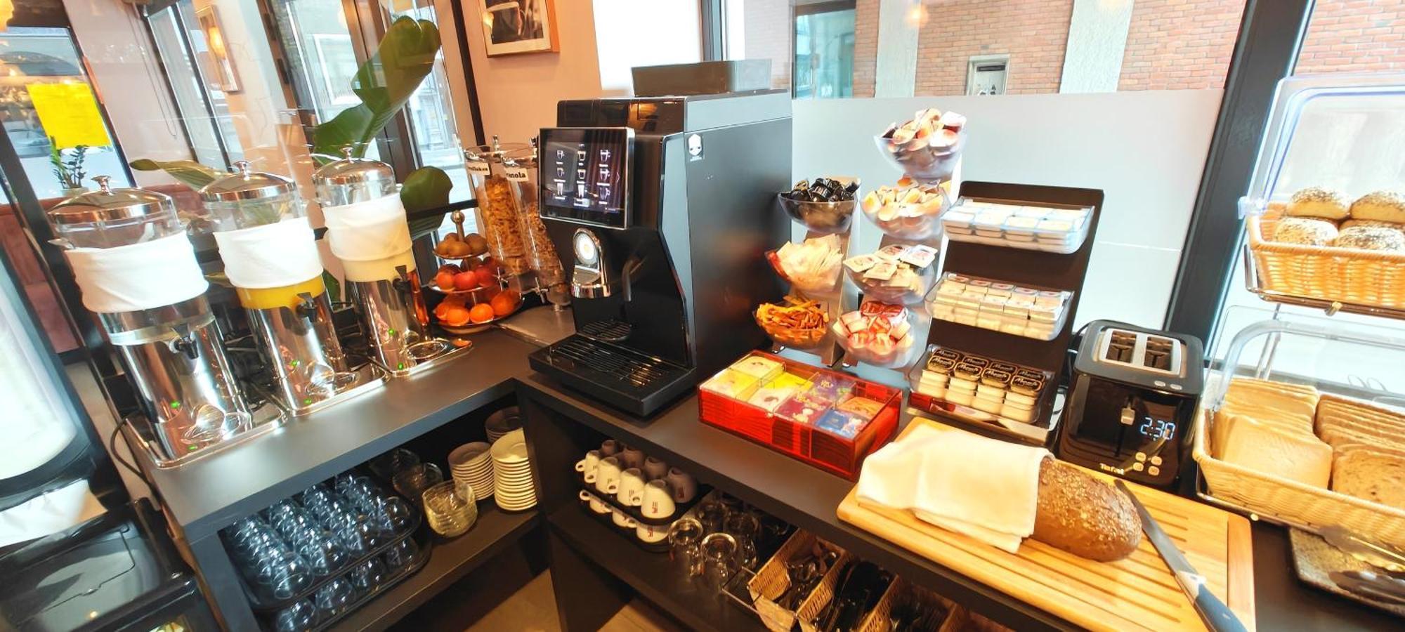 Hotel Cardiff Oostende Bagian luar foto
